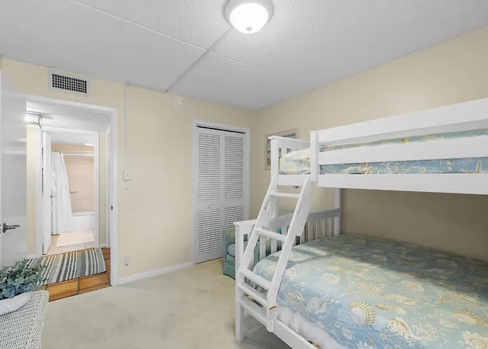 Beachfront Aldea 6 *