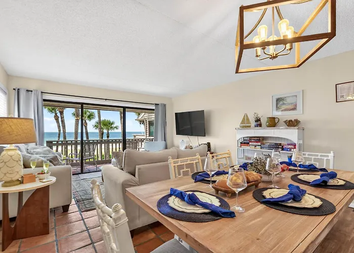 Beachfront Aldea 6 Holiday home *