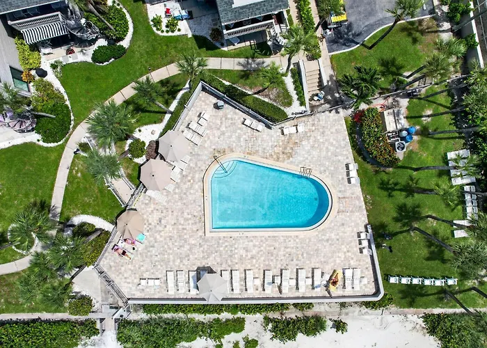 Beachfront Aldea 6